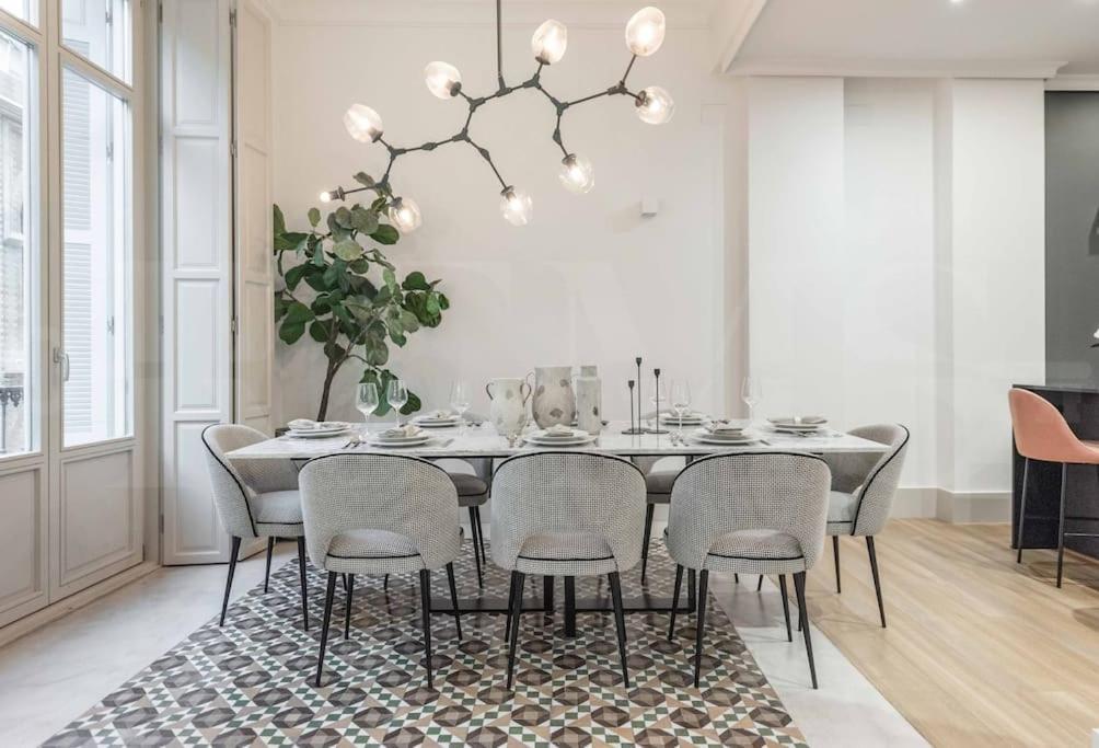 Contemporary Loft In The Historic City Center By Rems Málaga Extérieur photo