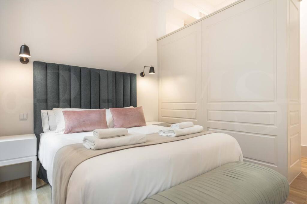 Contemporary Loft In The Historic City Center By Rems Málaga Extérieur photo