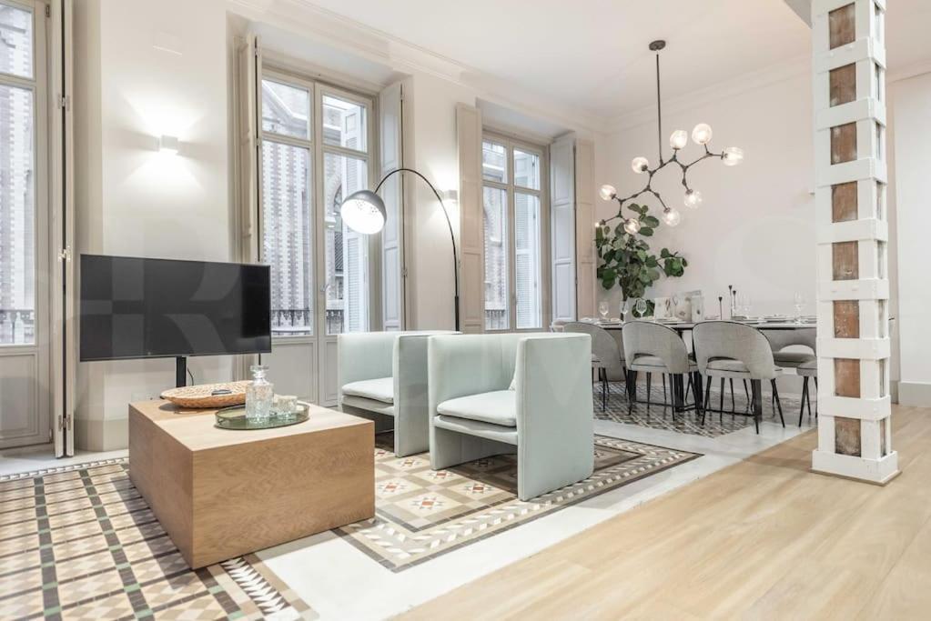 Contemporary Loft In The Historic City Center By Rems Málaga Extérieur photo