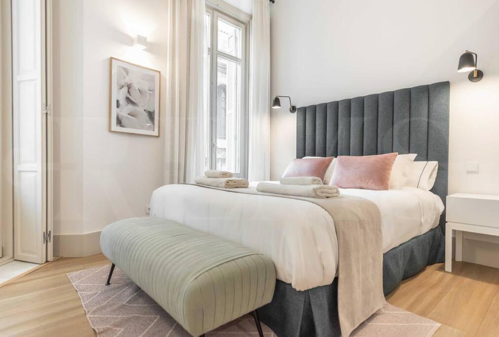 Contemporary Loft In The Historic City Center By Rems Málaga Extérieur photo